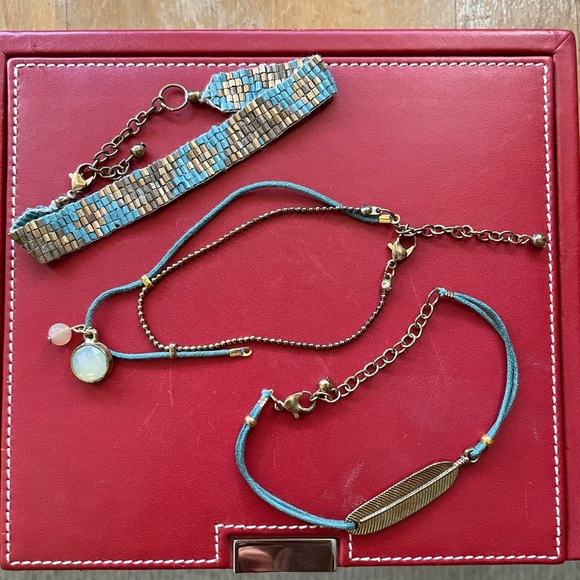 🌻Beautiful NWOT Bracelet set 🌻 - Picture 3 of 8